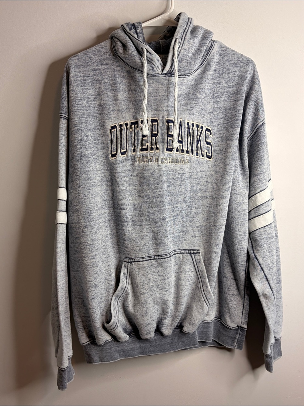 Outer Banks Men’s Large Gray Pullover Hoodie Sleeve Stripes